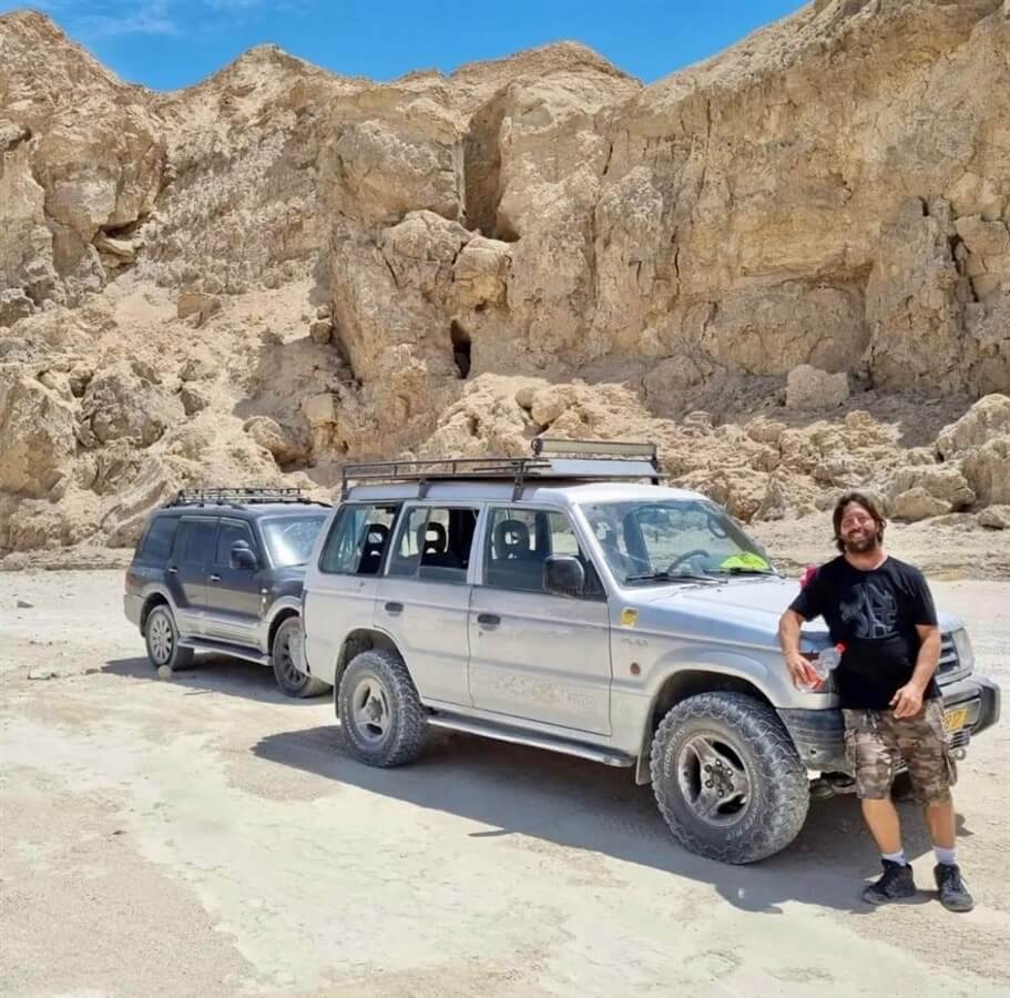 תבל טיולי ג'יפים