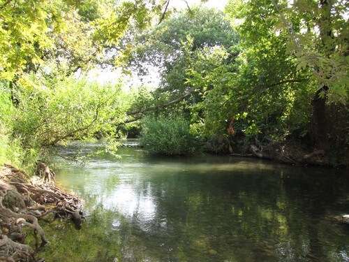 קרוואן על הנחל