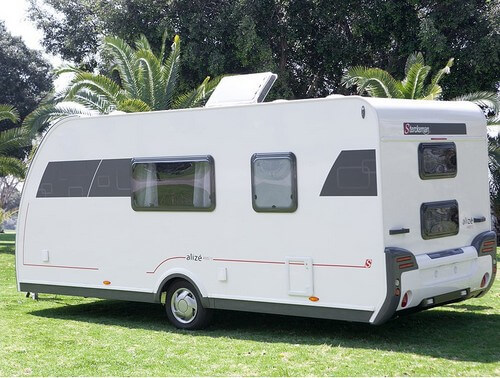 נבו קרוואנים