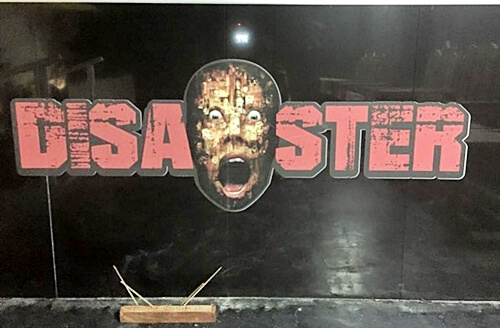 בית האימה - Disaster