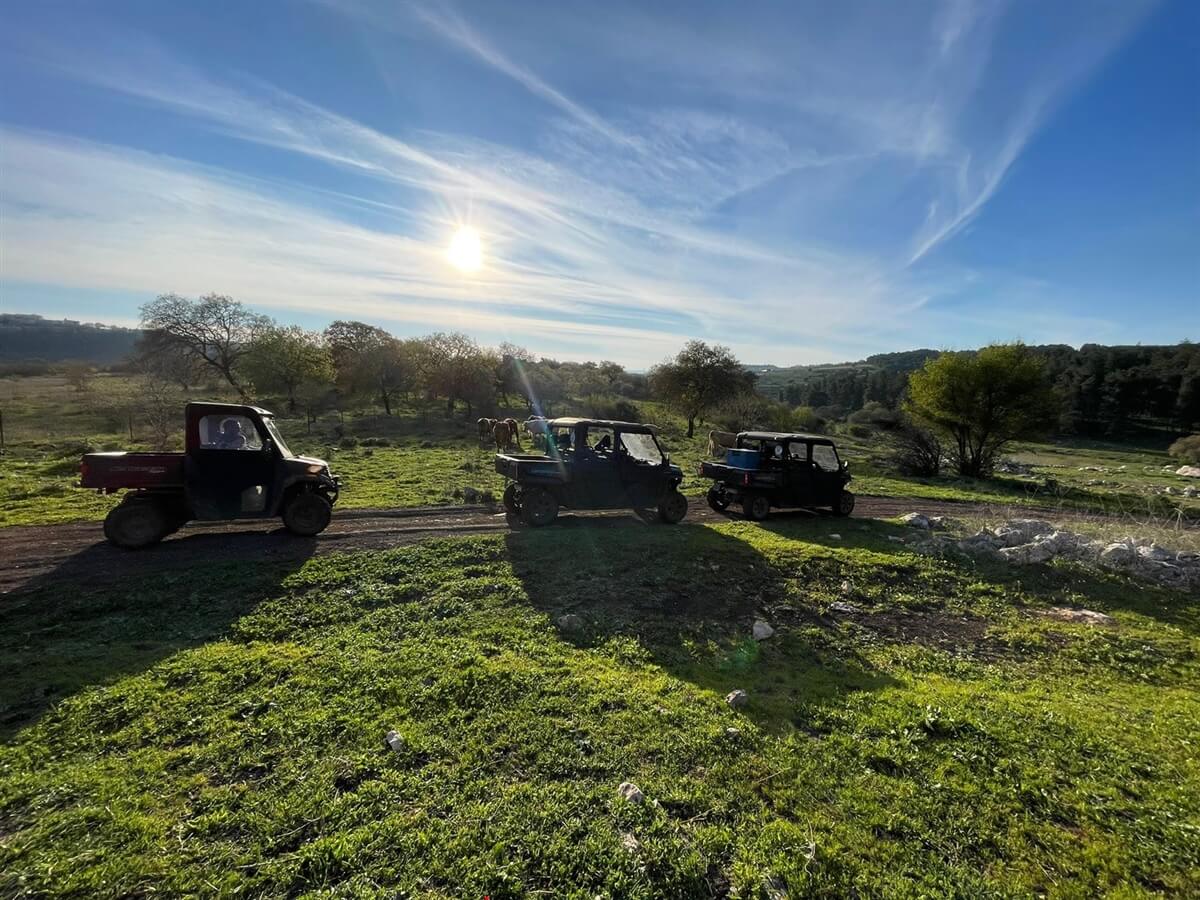 טיולי טרקטרונים שבילי הנחל