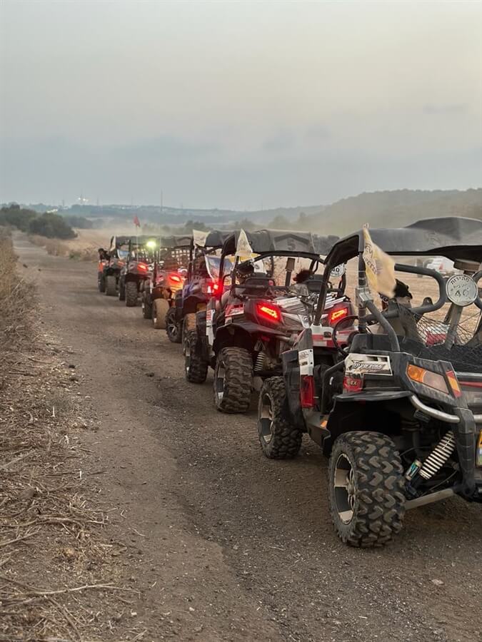 טיולי באגי המוביל בנחל ציפורי