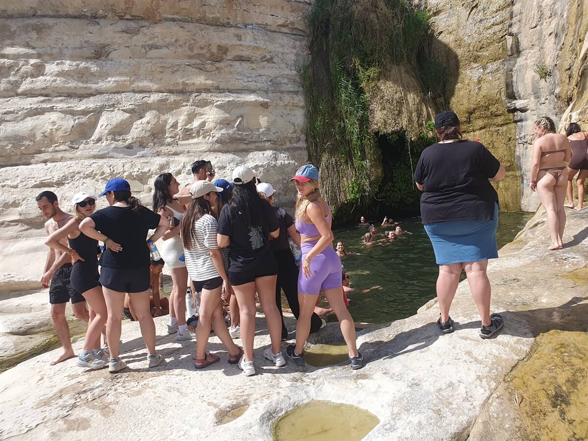 תבל טיולי ג'יפים