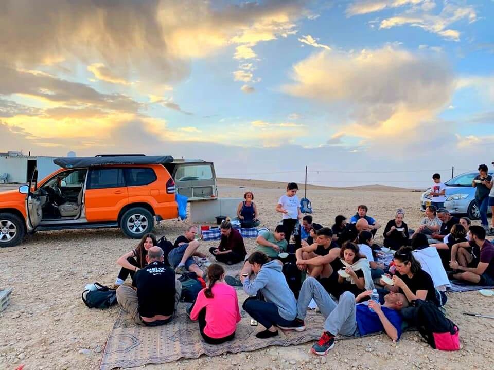 ציפור מדבר טיולים וסיורים