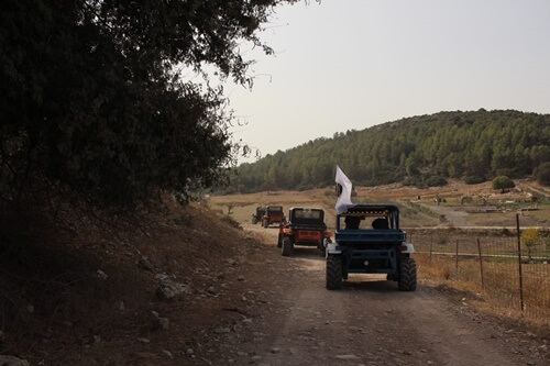 רייזרים ואקסטרים נחל ציפורי