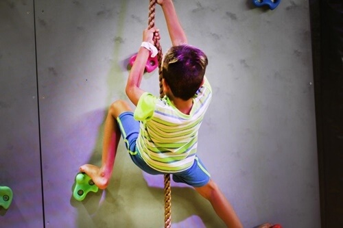 פרי ג'אמפ - Free Jump