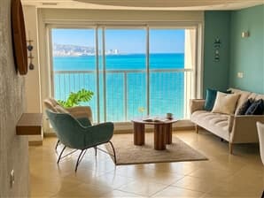 תמונה של בלו לאב-Blue love Seaview