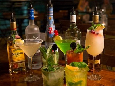 על נהר ביסטרו