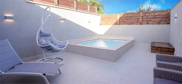 קורל סוויטות בוטיק