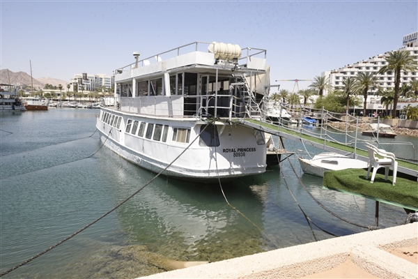 חוויה על המים, אילת