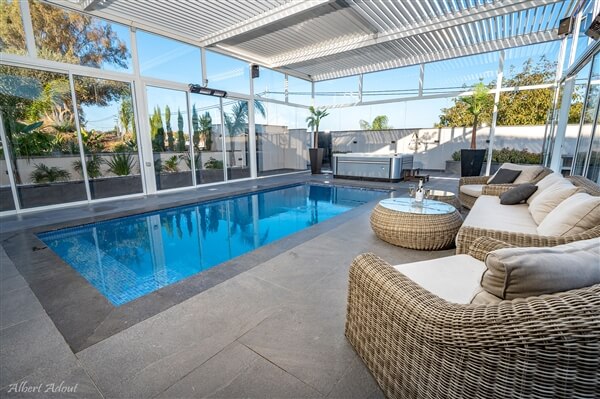 סוויטות יוקרה אריה, דלתון  053-5555687