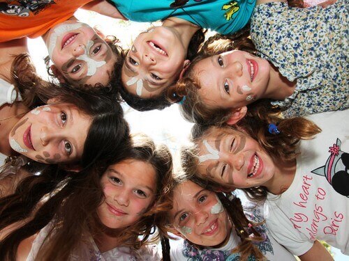 סדנת איפור מדליקה, גן גורו