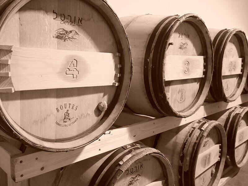 יצור מקומי של יינות בוטיק