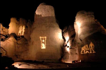 הכי יפה בחשיכה (צילום ארכיון פארק תמנע)