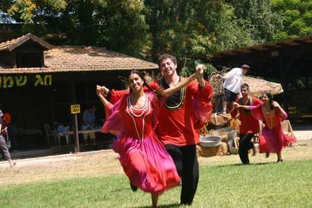 הכל על שבועות: מה עושים עם הילדים ואיפה