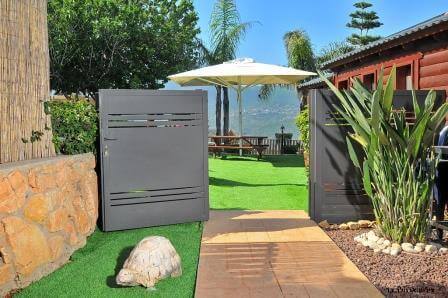 כפרי ומשובח: בקתות תכלת וארגמן