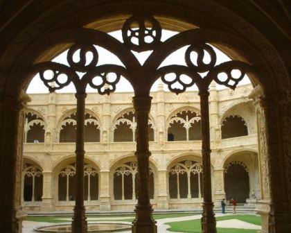 עין כרם: סיור בין הסמטאות הציוריות