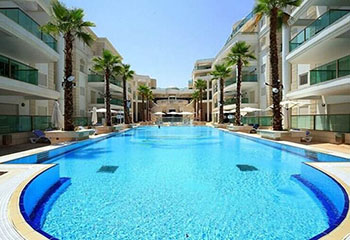 לנפוש באילת מבלי להיכנס לחובות