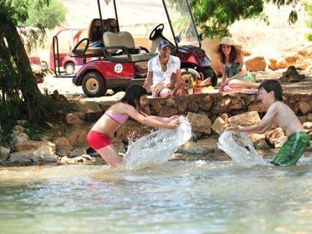 עושים כיף בעמקים