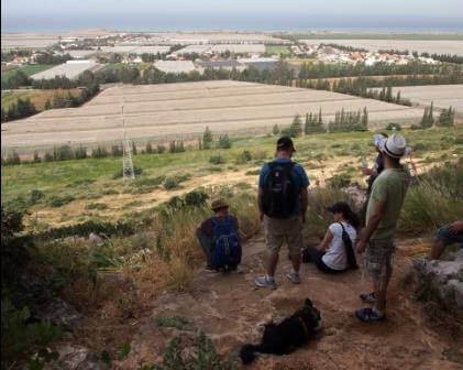 טיול למטיבי לכת: מפגש בין ים להר