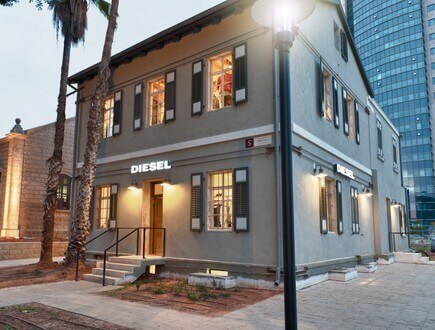 חנויות במתחם שרונה. חנויות בוטיק בשרונה