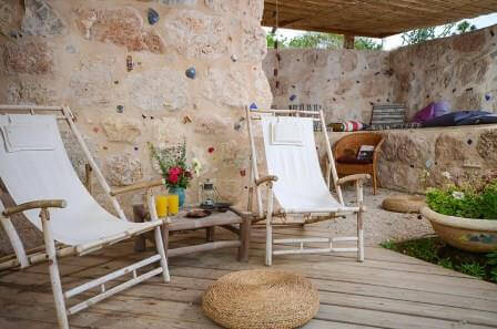 קסם האלה, קסם של מקום לחופשה