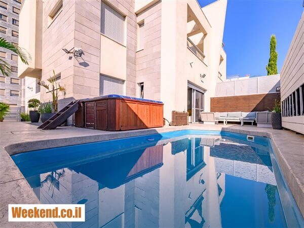 וילה אקסודוס על הים