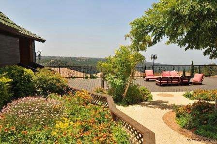 המתחם הפסטרולי של יערות המונפורט, צילום ארנולד בר