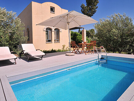 פנינה במושבה