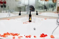 אצל רונית בג'קוזי