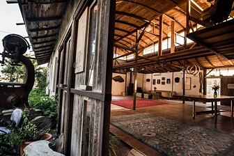 חאן הנקודה ה- 12 