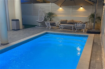 דופלקס עם בריכה