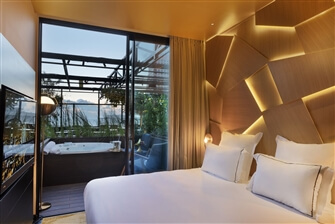 לייטהאוס תל אביב מלונות בראון